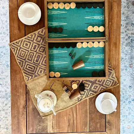 Le Prieure Sur Seine * Marnay-sur-Seine