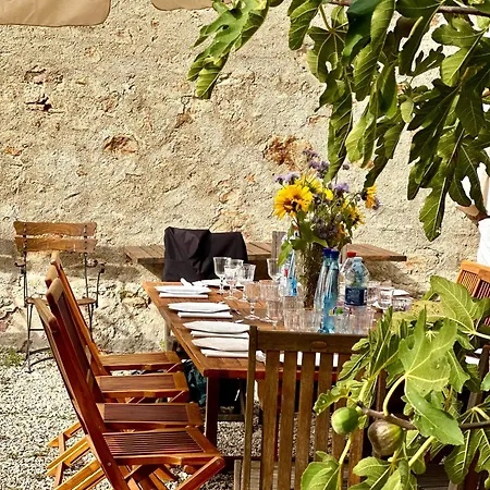 بيت للعطل Le Prieure Sur Seine Marnay-sur-Seine